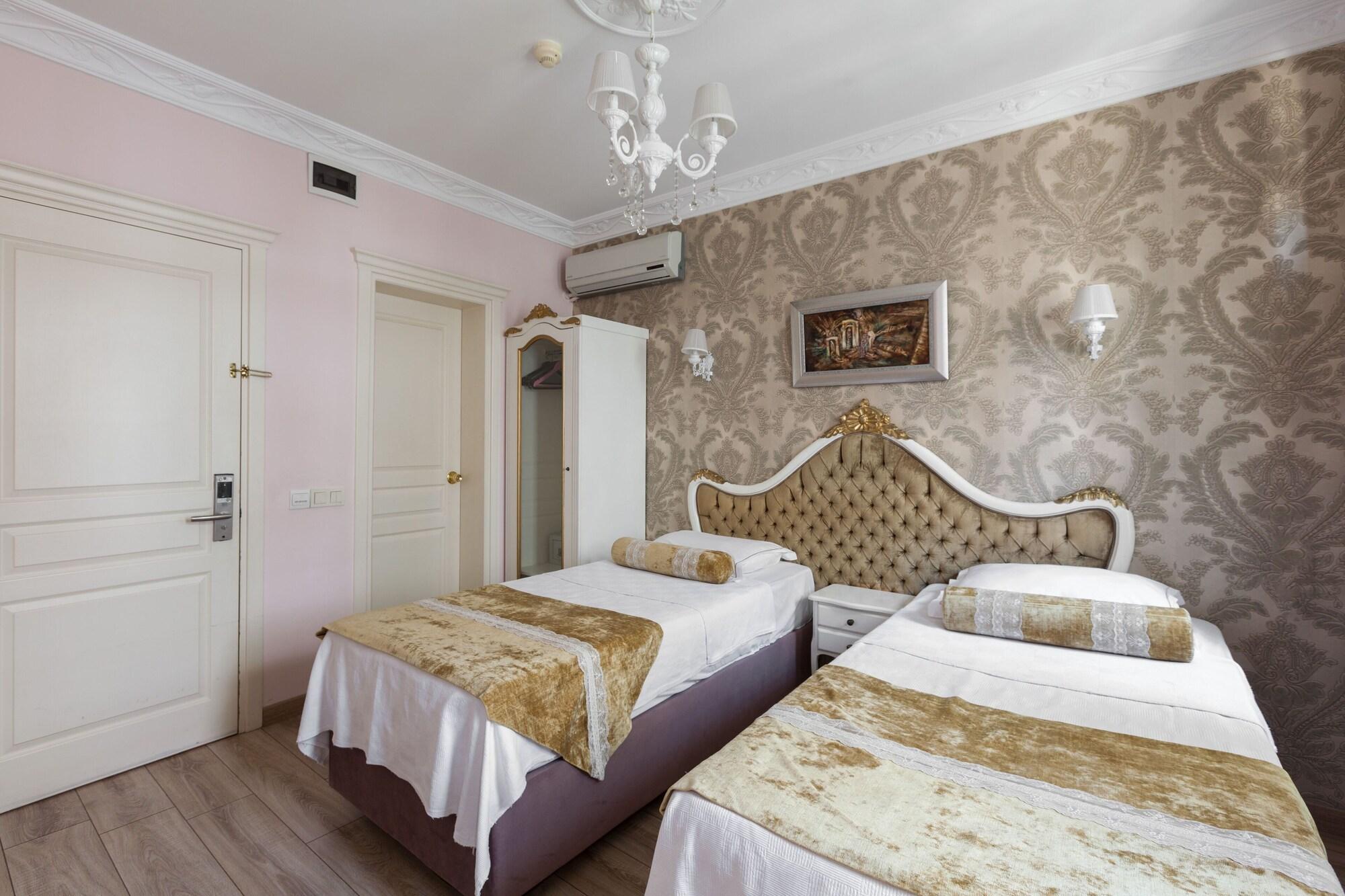 Romantic Hotel Istanbul Ngoại thất bức ảnh
